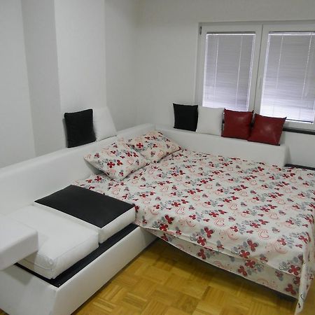 אוהריד Apartment Martin מראה חיצוני תמונה