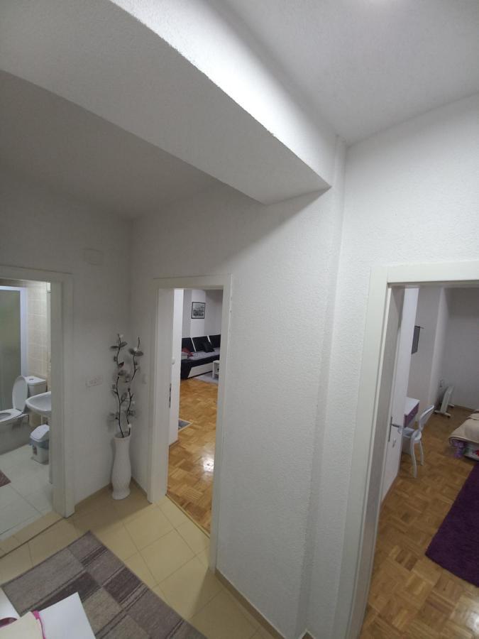 אוהריד Apartment Martin מראה חיצוני תמונה