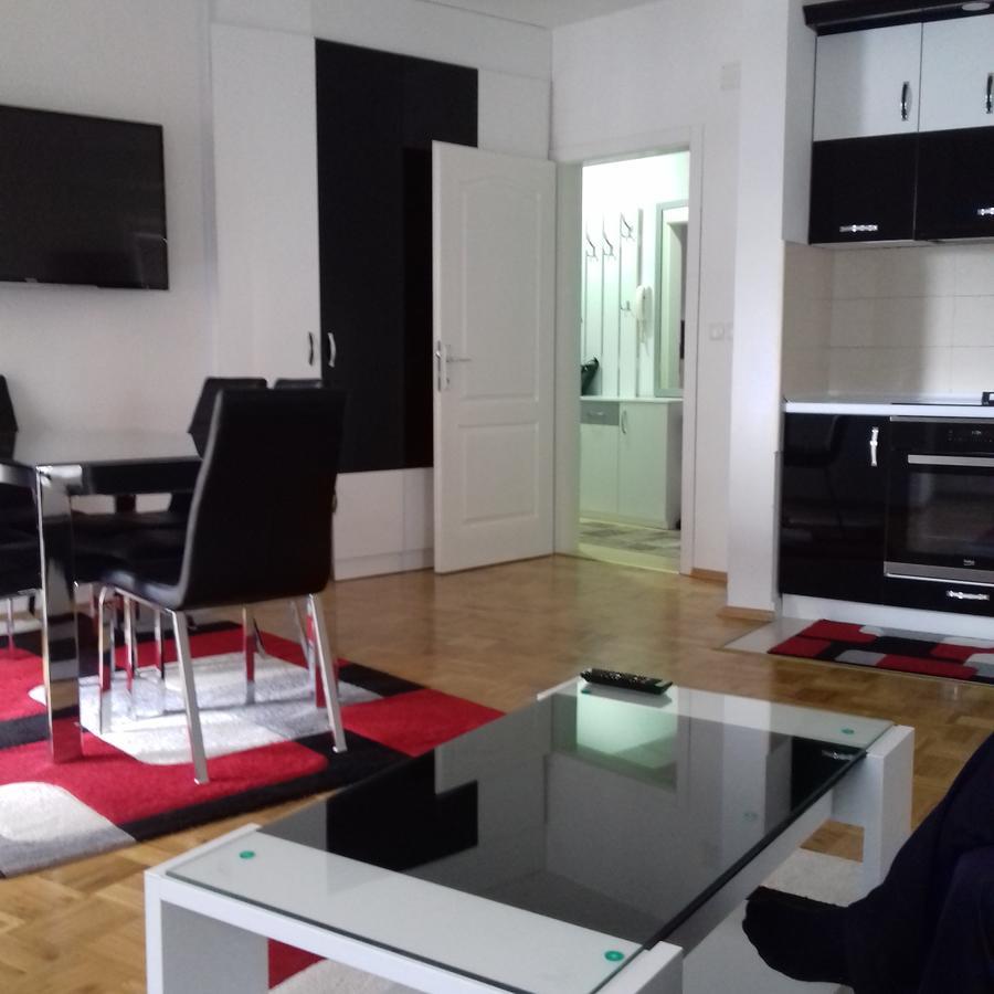 אוהריד Apartment Martin מראה חיצוני תמונה