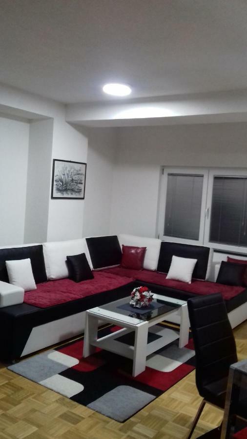 אוהריד Apartment Martin מראה חיצוני תמונה